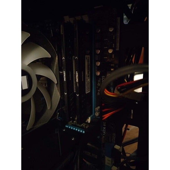 Antec Custom Gaming PC - Picture 3 of 10